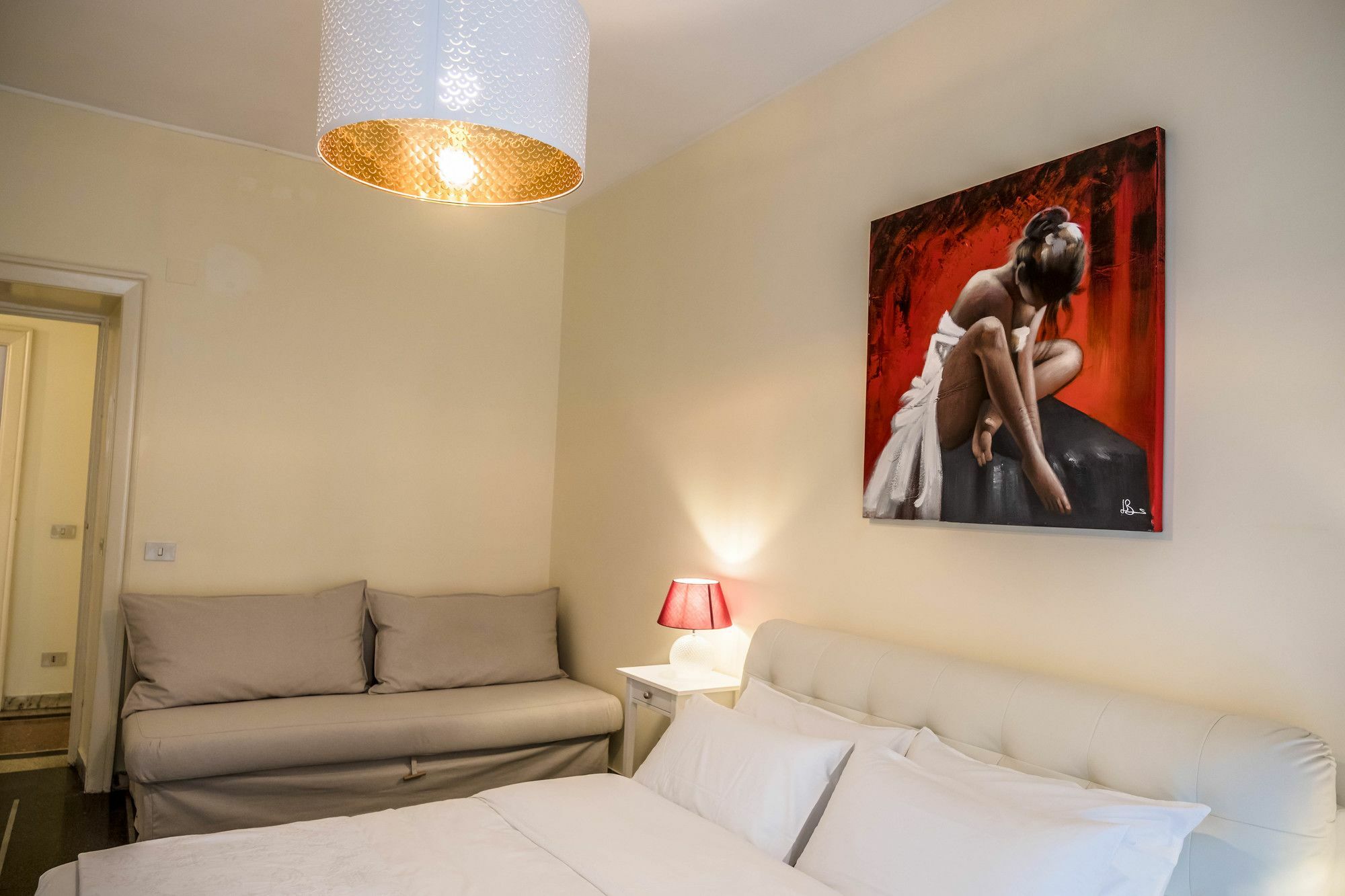 Re Di Apartment